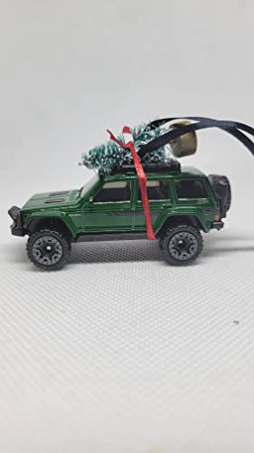 SpeedTails Christmas Ornaments – 3" Christmas Ornament with Tree for 95 Jeep Cherokee Owners by Speedtails | Gift Ideas for 95 Jeep Cherokee