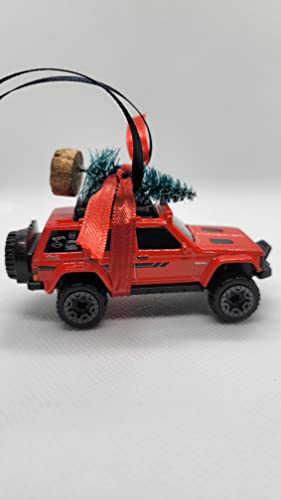 SpeedTails Christmas Ornaments – 3" Christmas Ornament with Tree for 95 Jeep Cherokee Owners by Speedtails | Gift Ideas for 95 Jeep Cherokee