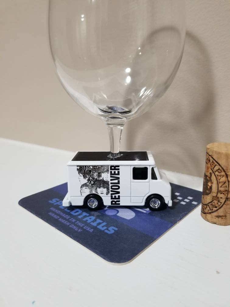 Beatles Gifts Wine Glasses, Unique Gifts , Christmas Gift Ideas by @SpeedTails