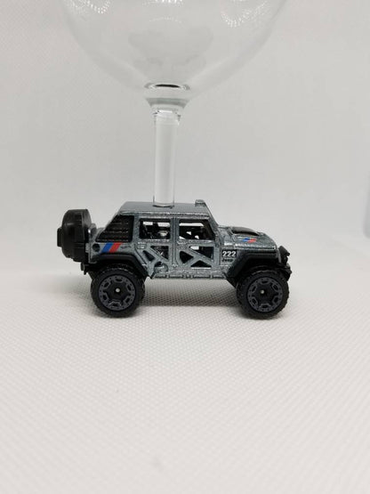 Wine Glasses for Jeep Wrangler, Unique Jeep Gift Idea by @SpeedTails