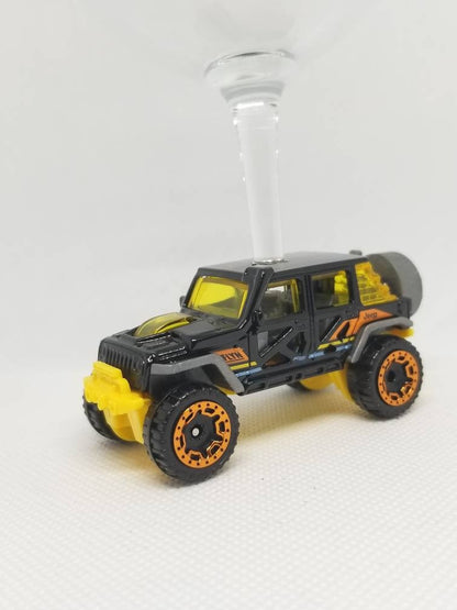 Black Jeep Wrangler Unique Gifts, Wine Glasses, Birthday Gift, Unique Wedding Gift, Christmas Gift Idea by @SpeedTails