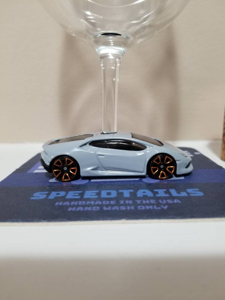 Lamborghini Huracan Wine Glasses, Unique Gift Ideas by @SpeedTails