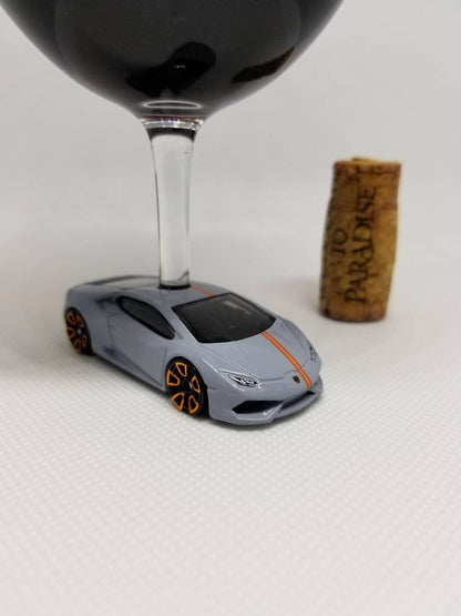 Lamborghini Huracan Wine Glasses, Unique Gift Ideas by @SpeedTails