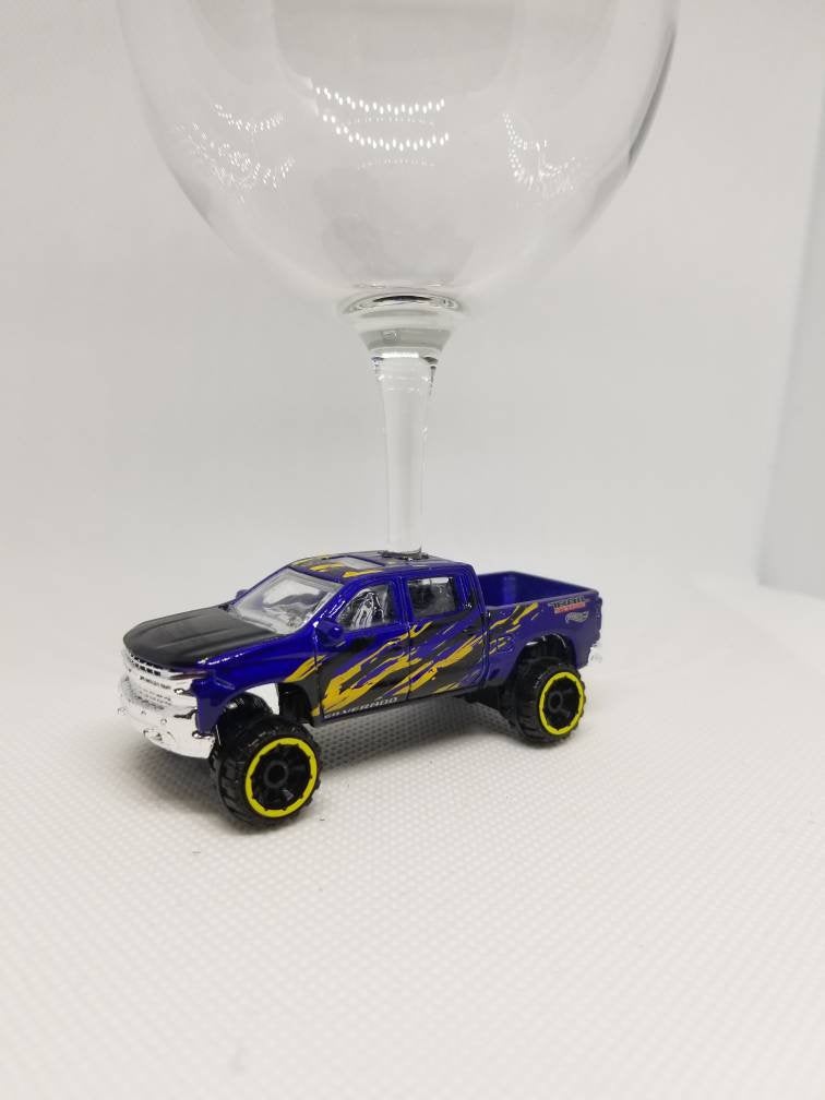 Chevy Silverado Wine Glasses, Unique Gifts, Birthday Gift, Unique Wedding Gift, Christmas Gift Idea by @SpeedTails