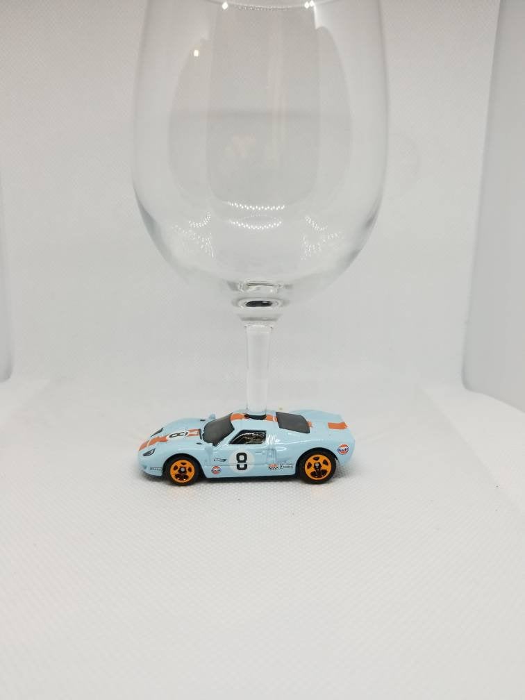 Ford GT-40 Wine Glasses, Unique Ford accessories, Birthday Gift Ideas by @SpeedTails