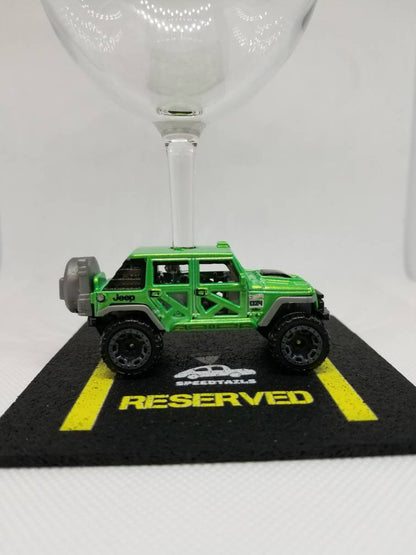 Green Jeep Wrangler Unique Wine Glasses Gift, Jeep Christmas Gift Idea by @SpeedTails