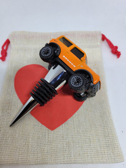 Wine bottle stopper for Ford Bronco (orange) - Unique Wine Gifts by SpeedTails