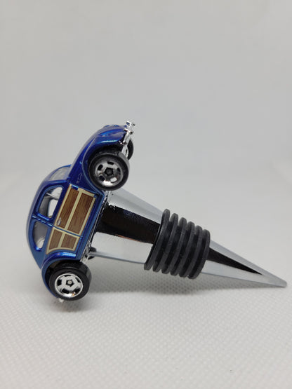 Wine bottle stopper for Volkswagen Beetle Bug (blue) - Unique Wine Gifts by SpeedTails