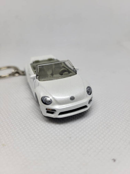 3d Diecast Keychain for Volkswagen Beetle Convertible (white)